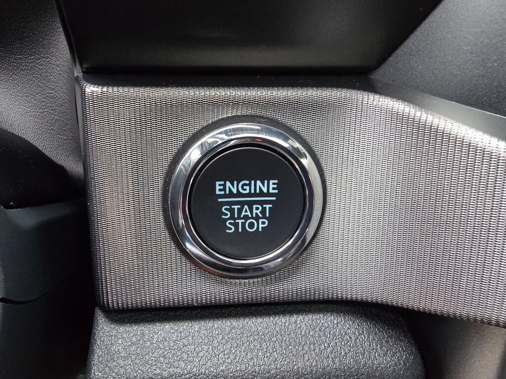 Certified 2026 Ford F350 Platinum AWD/4WD image 23