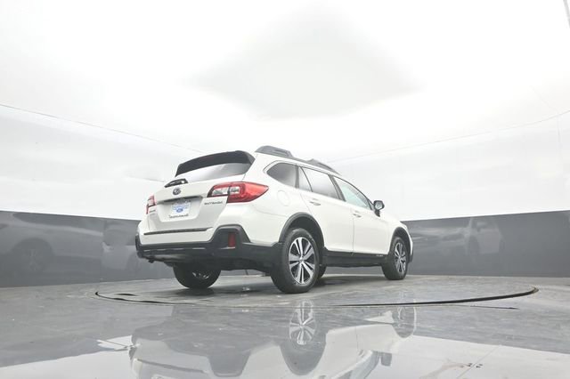 Used 2018 Subaru Outback 2.5i Premium image 31