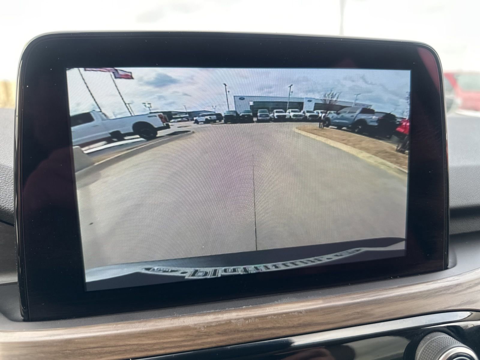 Certified 2020 Ford Escape Titanium image 25