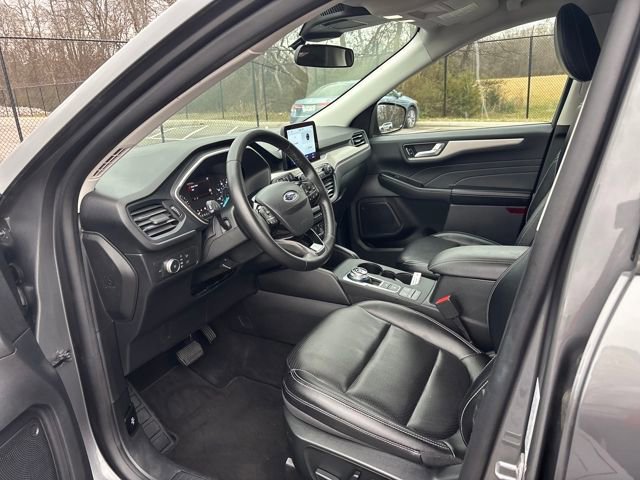 Certified 2022 Ford Escape SEL image 13
