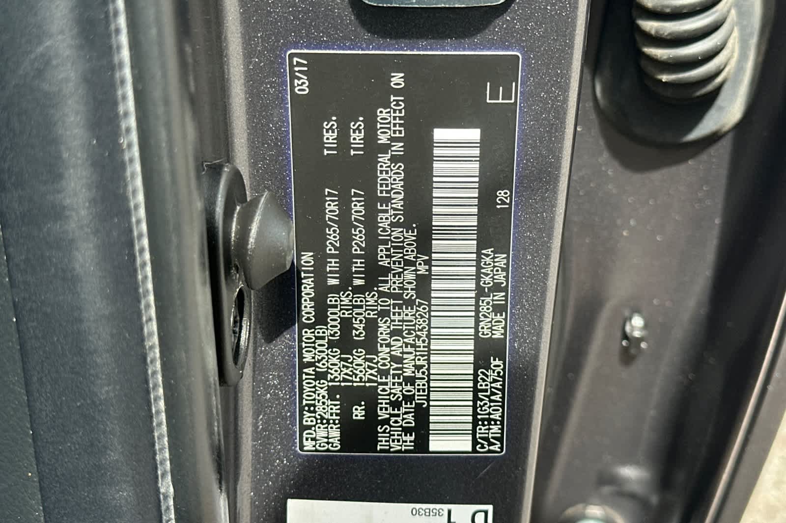 Used 2017 Toyota 4Runner SR5 Premium AWD/4WD image 28