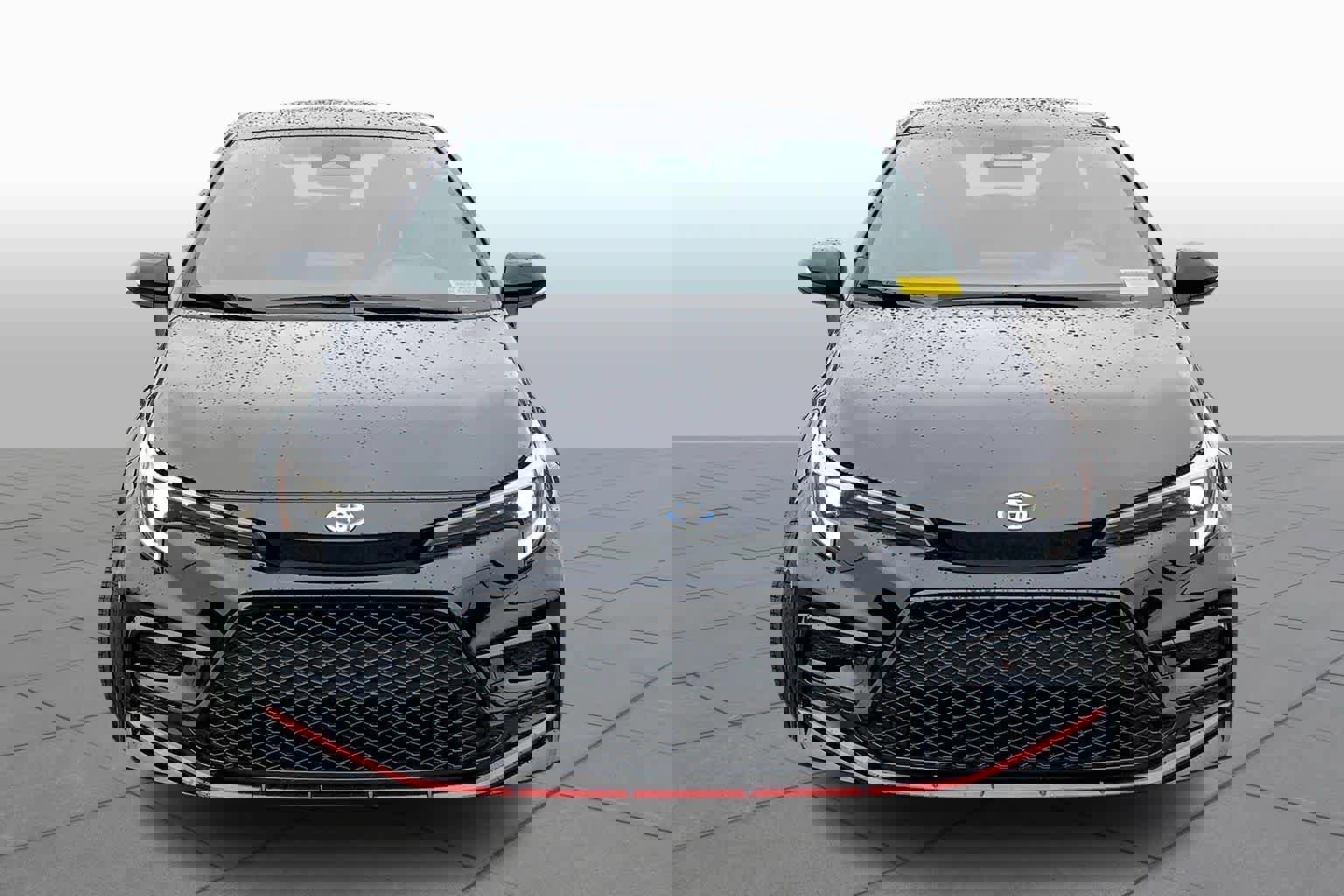 Used 2023 Toyota Corolla SE image 3