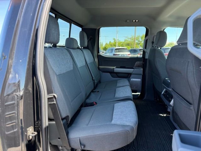 Certified 2025 Ford F350 XLT w/ Black Appearance Package AWD/4WD image 21