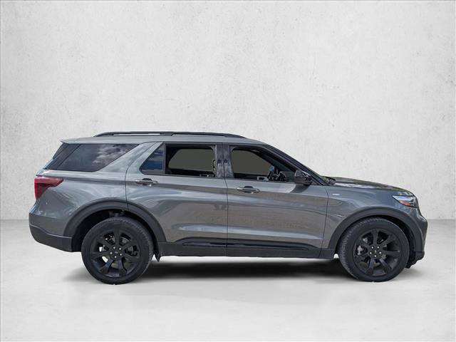 Certified 2023 Ford Explorer ST-Line w/ Class IV Trailer Tow Package image 2