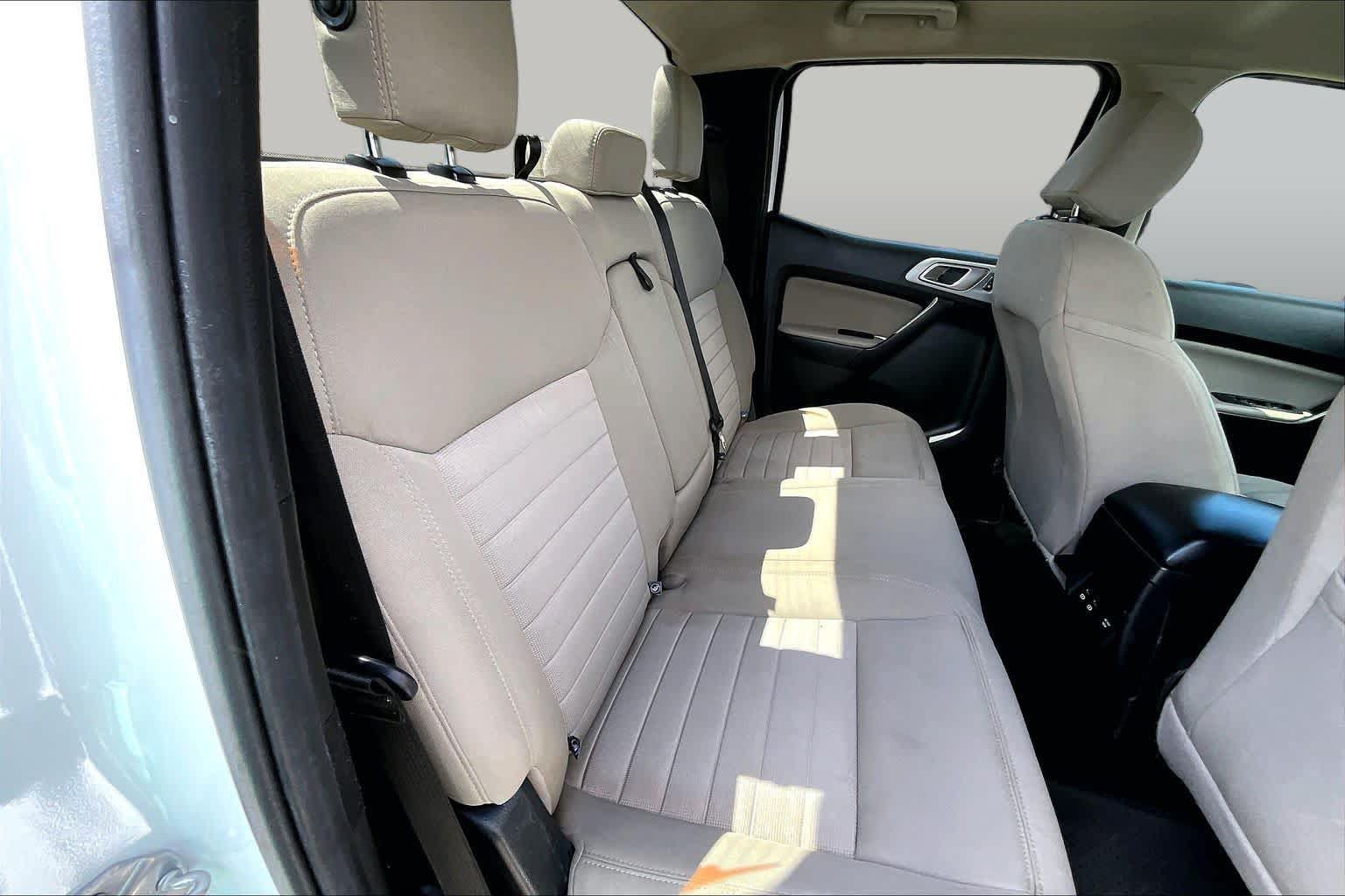 Certified 2019 Ford Ranger XLT w/ Black Appearance Package RWD image 20