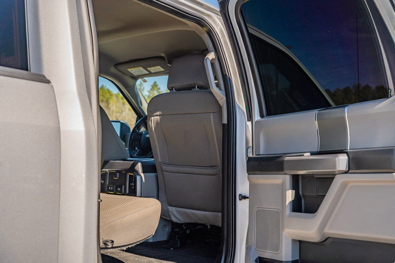 Certified 2019 Ford F150 XLT w/ Equipment Group 302A Luxury image 16