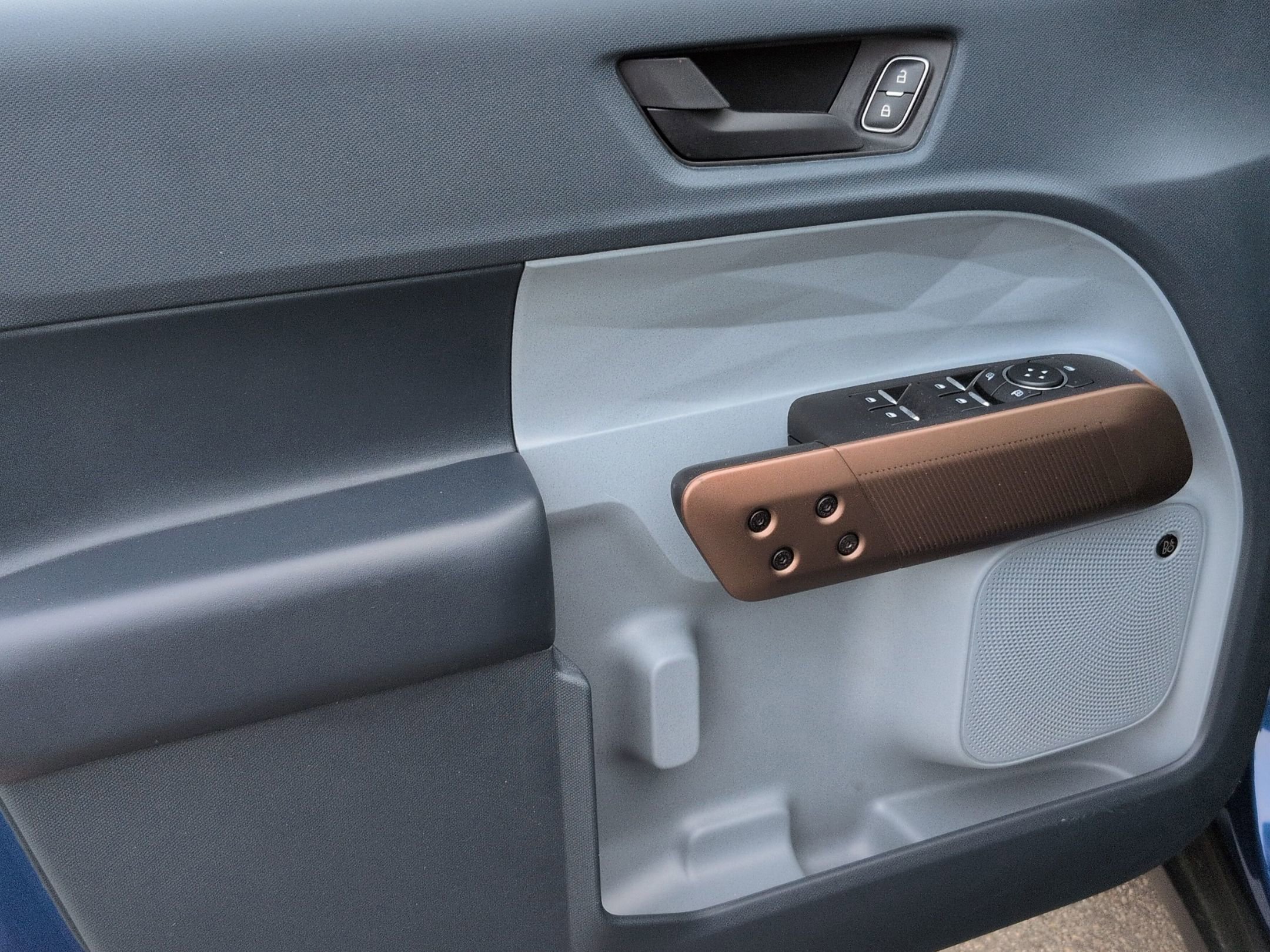 Certified 2024 Ford Maverick Lariat image 12