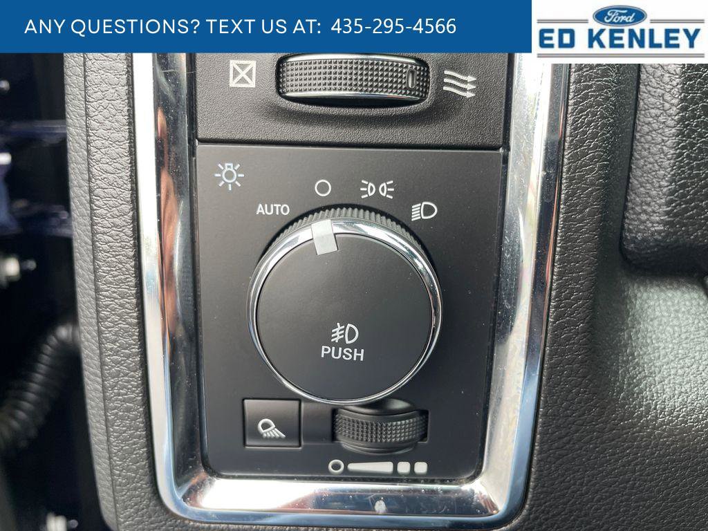 Used 2017 RAM 1500 Laramie w/ Convenience Group AWD/4WD image 23