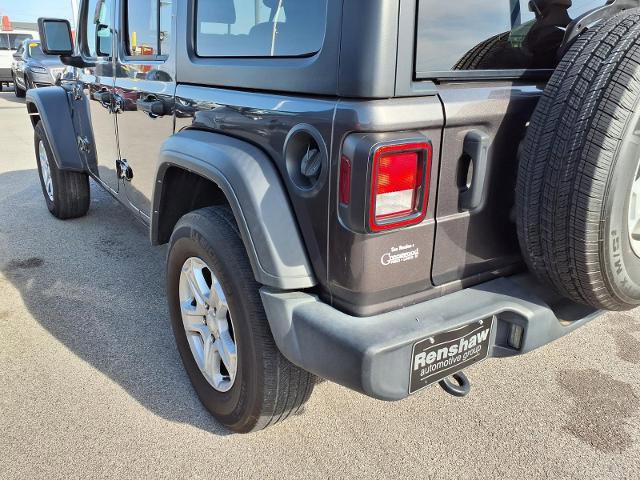 Used 2021 Jeep Wrangler Unlimited Sport AWD/4WD image 3