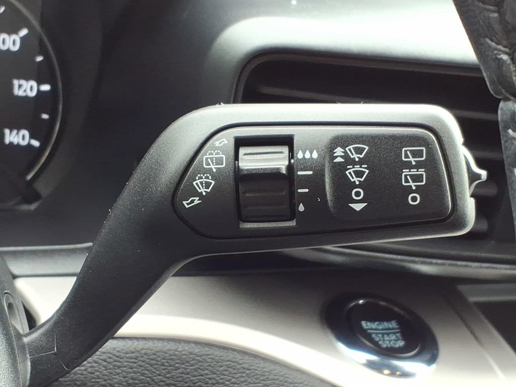 Certified 2023 Ford Explorer XLT AWD/4WD image 31
