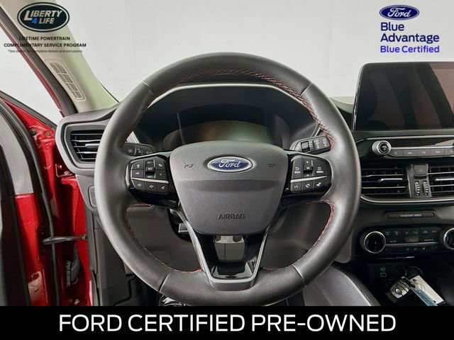 Certified 2022 Ford Escape SEL w/ SEL Stealth AWD Package image 11