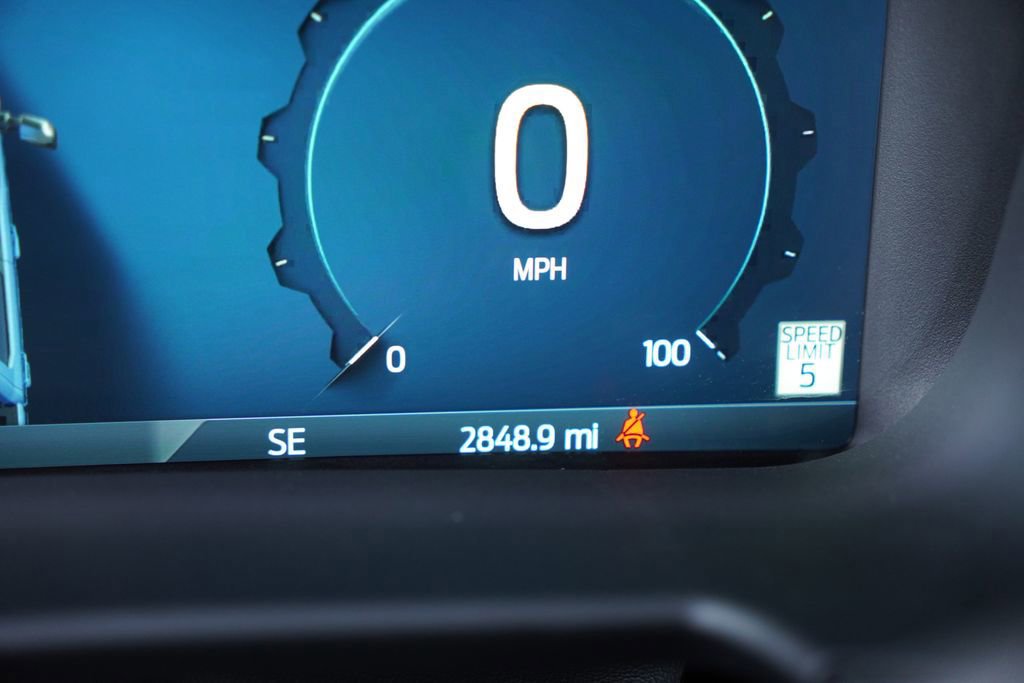 Certified 2024 Ford F350 Platinum w/ Tremor Off-Road Package image 38