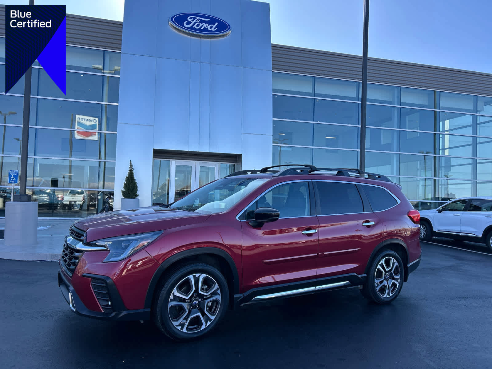 Used 2024 Subaru Ascent Touring image 1