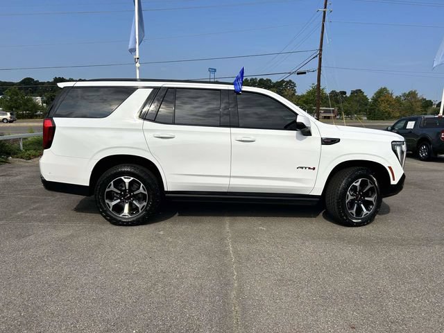 Used 2025 GMC Yukon AT4 w/ AT4 Premium Package AWD/4WD image 2