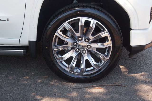 Used 2024 GMC Sierra 1500 Denali AWD/4WD image 11