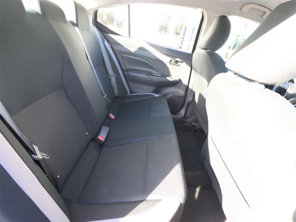 Used 2025 Nissan Versa S w/ Trunk Package image 20