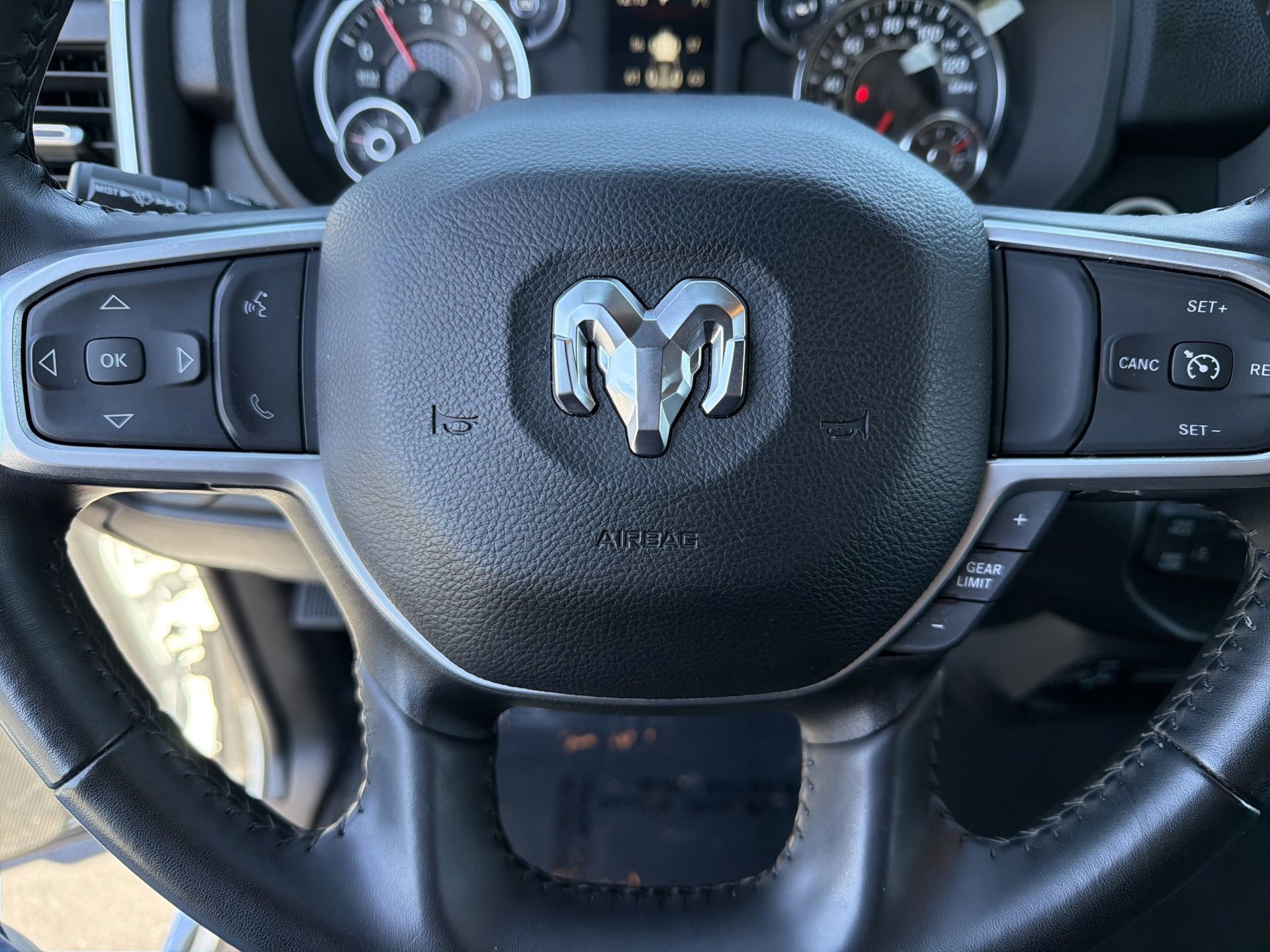 Used 2024 RAM 2500 Big Horn w/ Bed Utility Group image 18