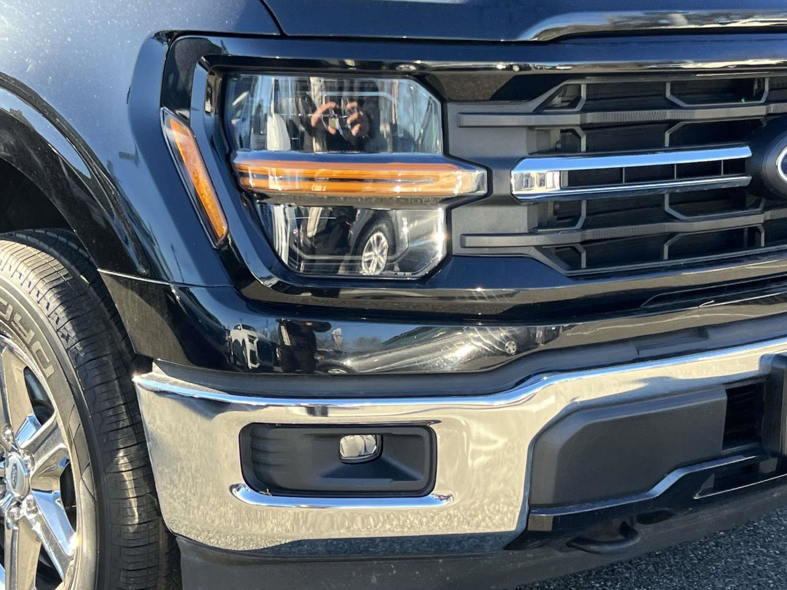 Certified 2024 Ford F150 XLT w/ Mobile Office Package image 10