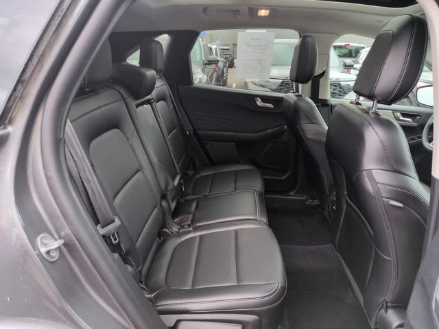 Certified 2022 Ford Escape SEL AWD/4WD image 18