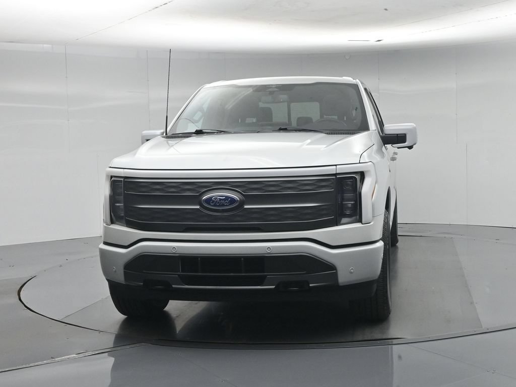 Certified 2023 Ford F150 Lightning Lariat w/ Equipment Group 511A High AWD/4WD image 58