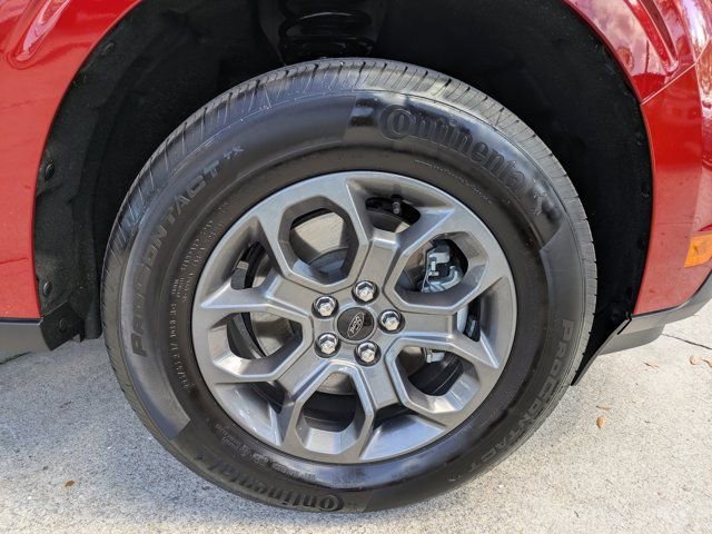 Certified 2022 Ford Maverick XLT image 10