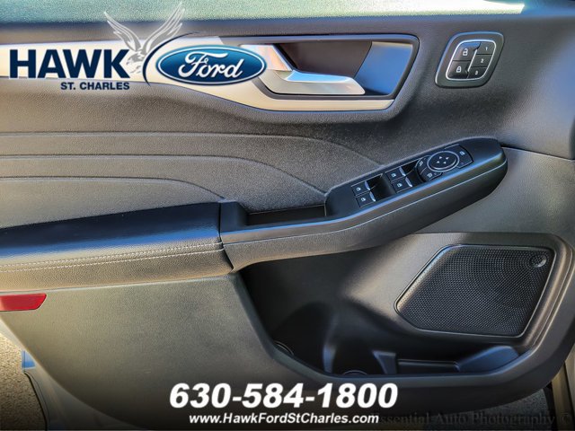 Certified 2022 Ford Escape SEL w/ Technology Package image 18