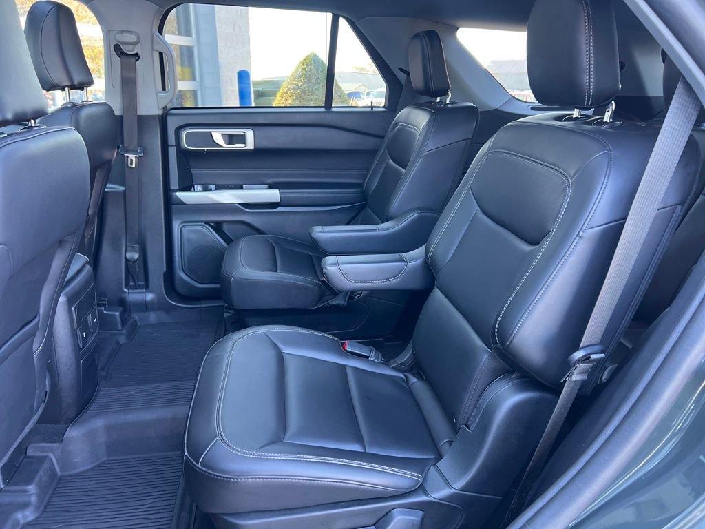 Certified 2023 Ford Explorer XLT w/ Equipment Group 202A image 28