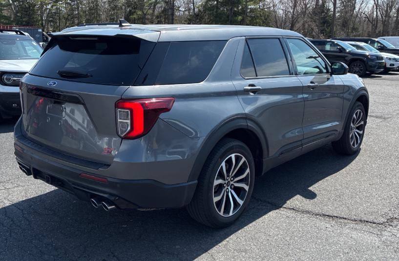 Certified 2022 Ford Explorer ST AWD/4WD image 2