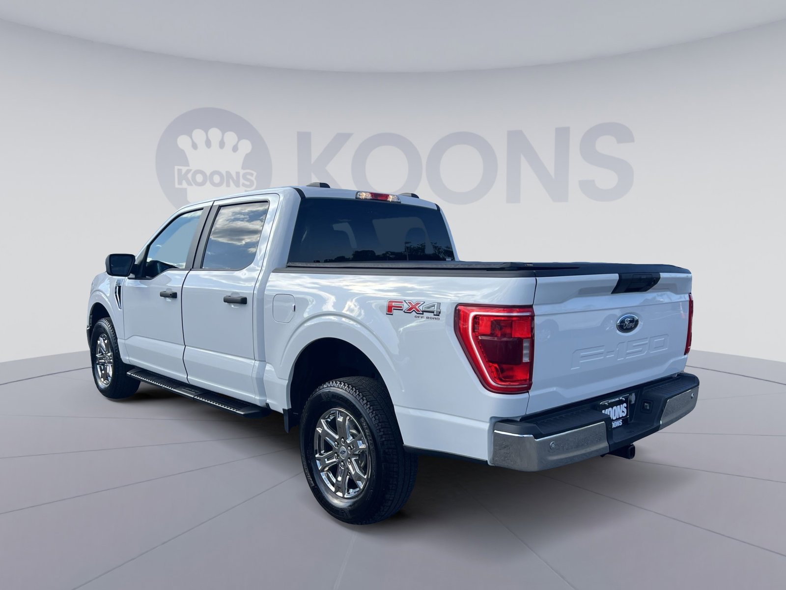 Certified 2023 Ford F150 XLT w/ Trailer Tow Package AWD/4WD image 14