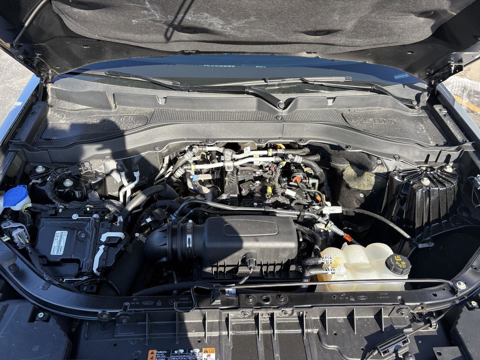 Certified 2023 Ford Explorer XLT w/ Class IV Trailer Tow Package image 25