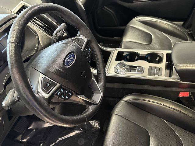 Certified 2022 Ford Edge Titanium w/ Equipment Group 301A image 20