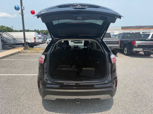 Certified 2024 Ford Edge SEL w/ Convenience Package AWD/4WD image 9