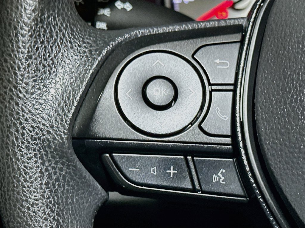 Used 2019 Toyota RAV4 LE w/ All Weather Liner Package AWD/4WD image 34