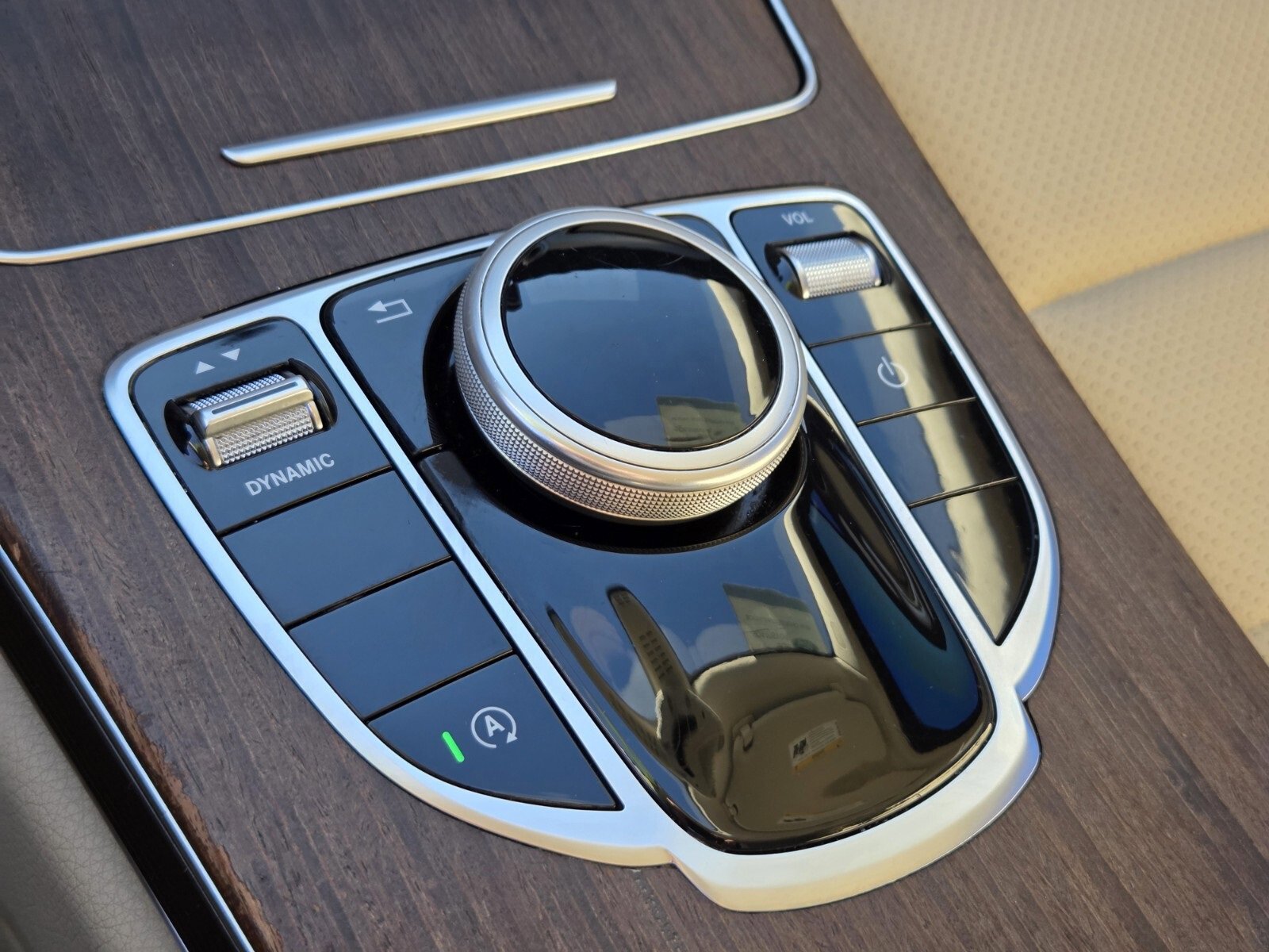 Used 2019 Mercedes-Benz C 300 C 300 image 24