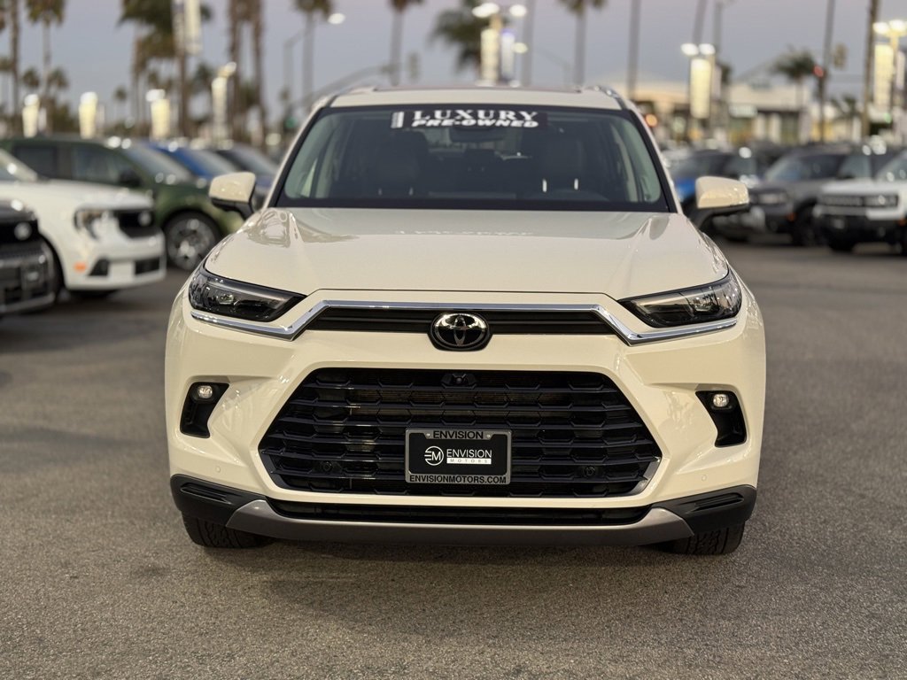 Used 2024 Toyota Grand Highlander Platinum image 6