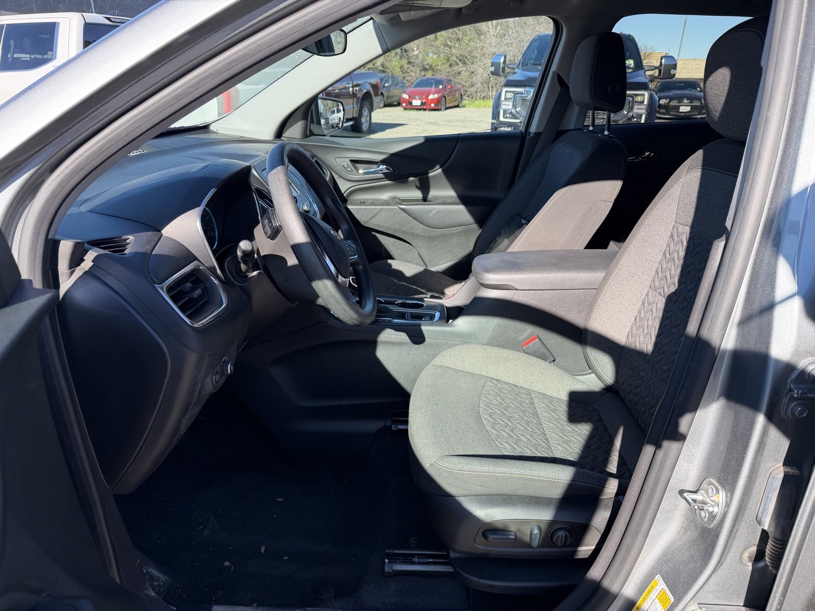 Used 2023 Chevrolet Equinox LT image 10