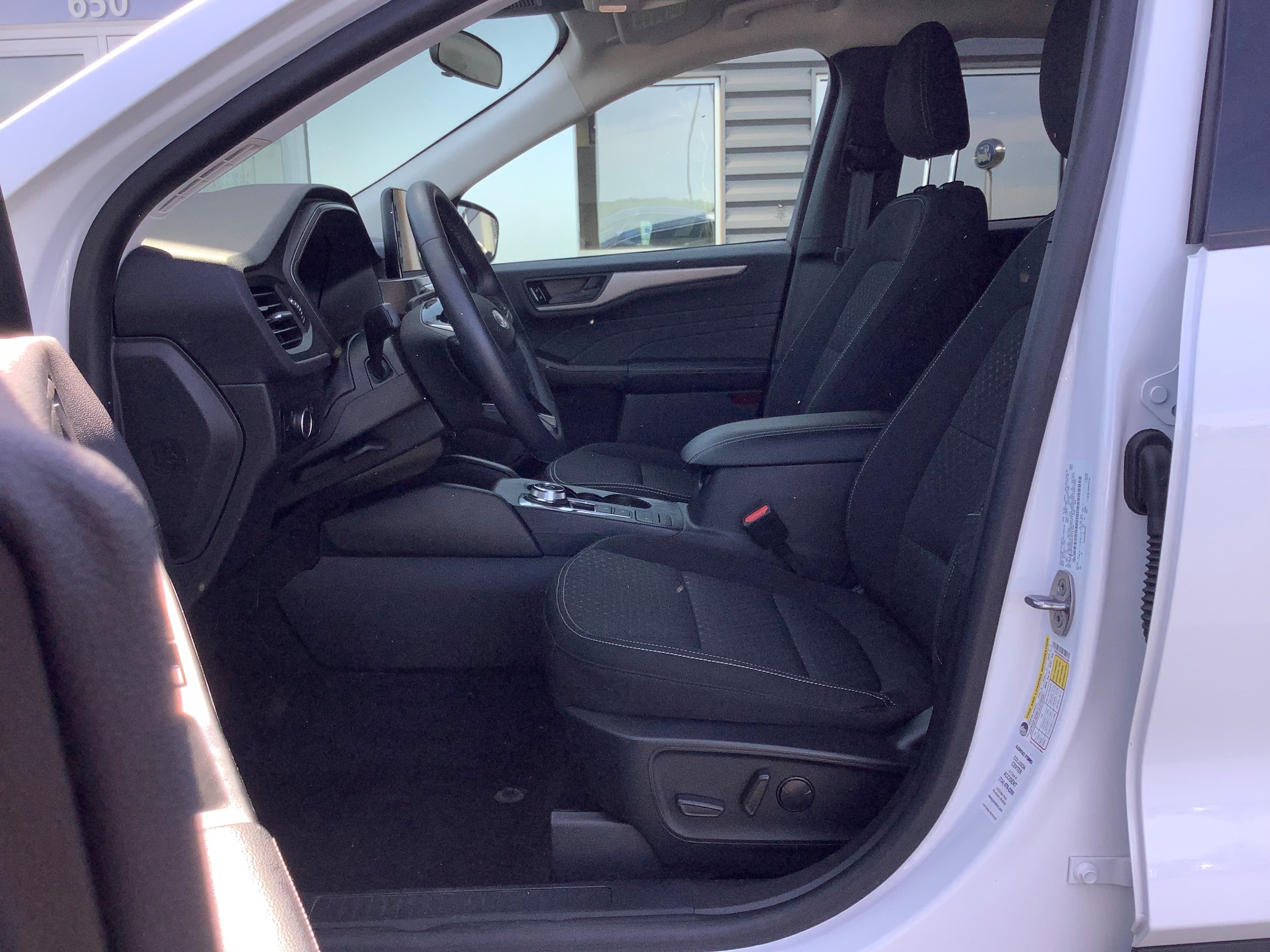 Certified 2024 Ford Escape Active AWD/4WD image 7
