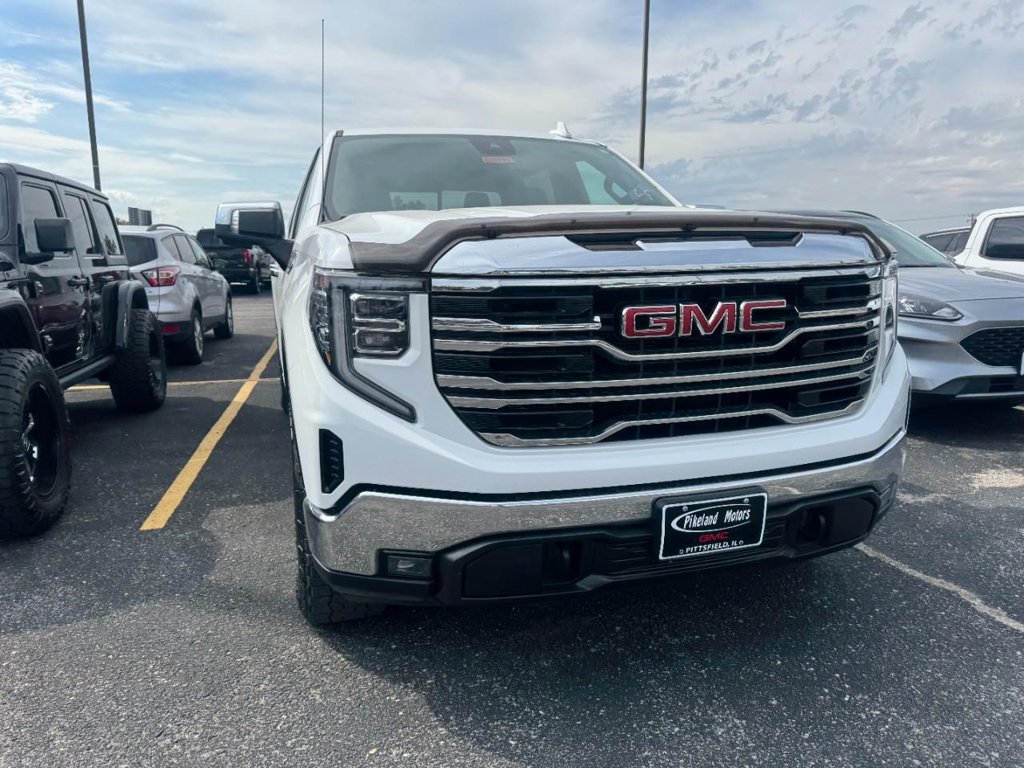 Used 2023 GMC Sierra 1500 SLT w/ SLT Premium Package AWD/4WD image 3