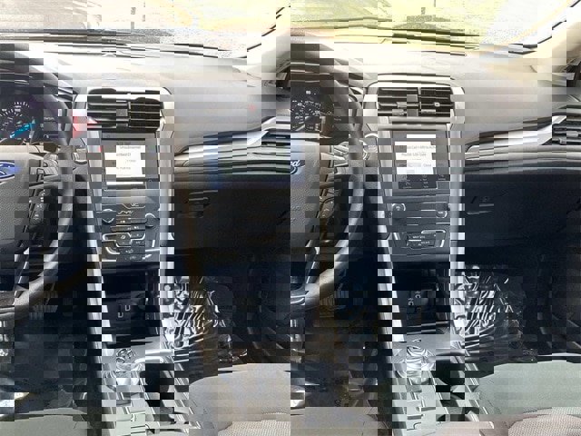 Certified 2020 Ford Fusion SE image 51