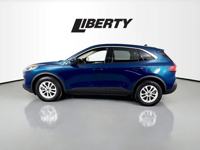 Certified 2020 Ford Escape SE image 2