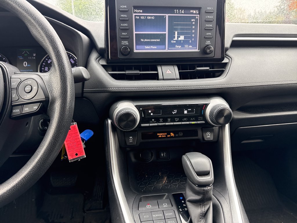 Used 2019 Toyota RAV4 LE w/ All Weather Liner Package AWD/4WD image 24