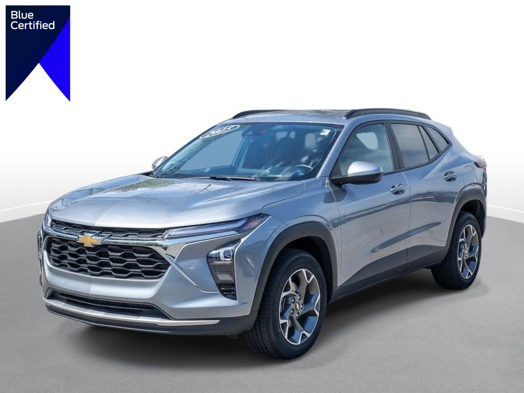 Used 2025 Chevrolet Trax LT w/ LT Convenience Package FWD image 1