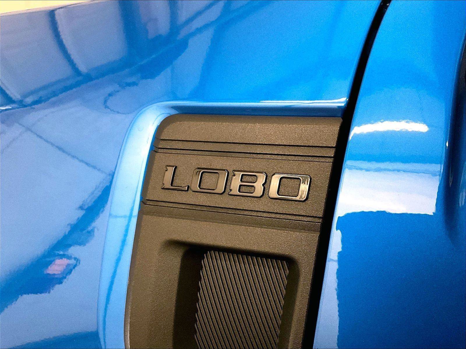 Certified 2025 Ford Maverick Lobo AWD/4WD image 13