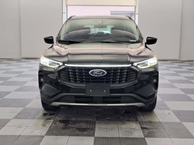 Certified 2025 Ford Escape Platinum AWD/4WD image 7