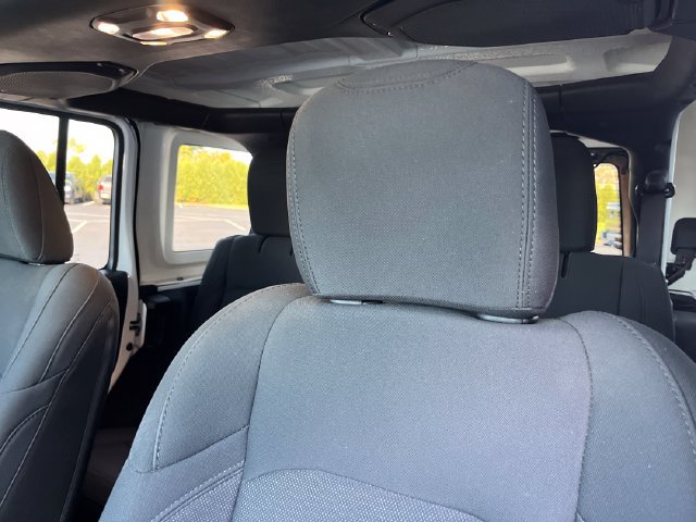 Used 2021 Jeep Wrangler Unlimited Sport AWD/4WD image 16