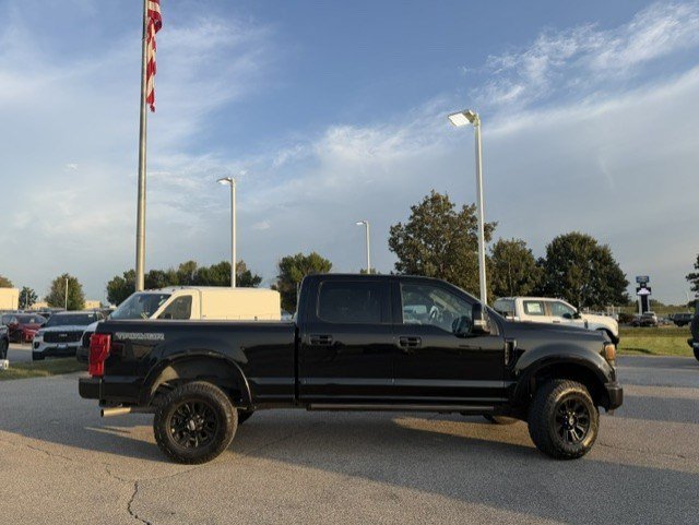 Certified 2022 Ford F350 Lariat w/ Tremor Off-Road Package AWD/4WD image 10