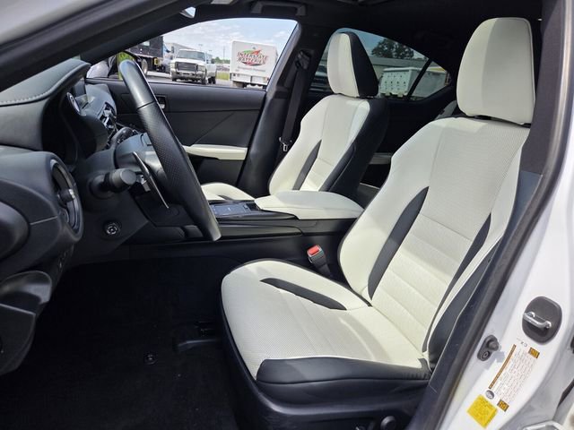 Used 2023 Lexus IS 350 F Sport w/ Memory Package RWD image 9