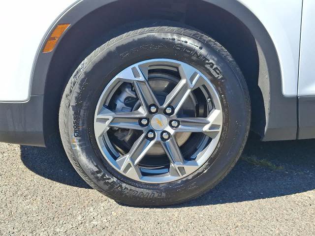 Used 2025 Chevrolet Blazer LT AWD/4WD image 29