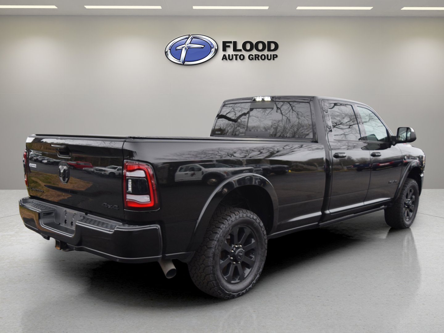 Used 2020 RAM 3500 Limited image 4
