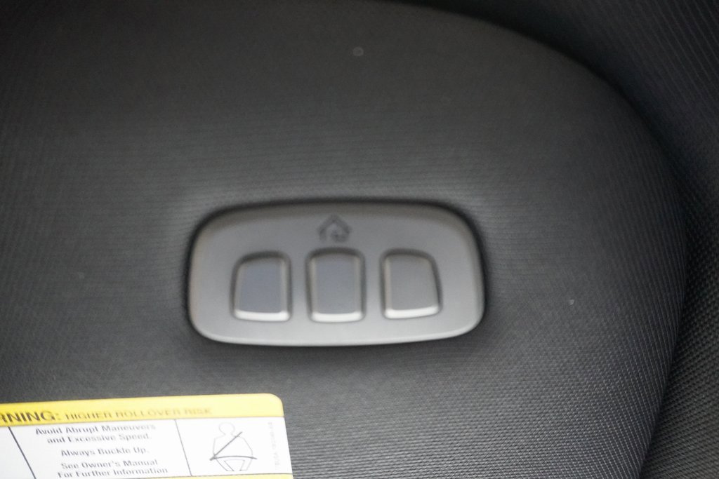 Certified 2025 Ford F150 Lariat w/ Equipment Group 501A Mid image 18